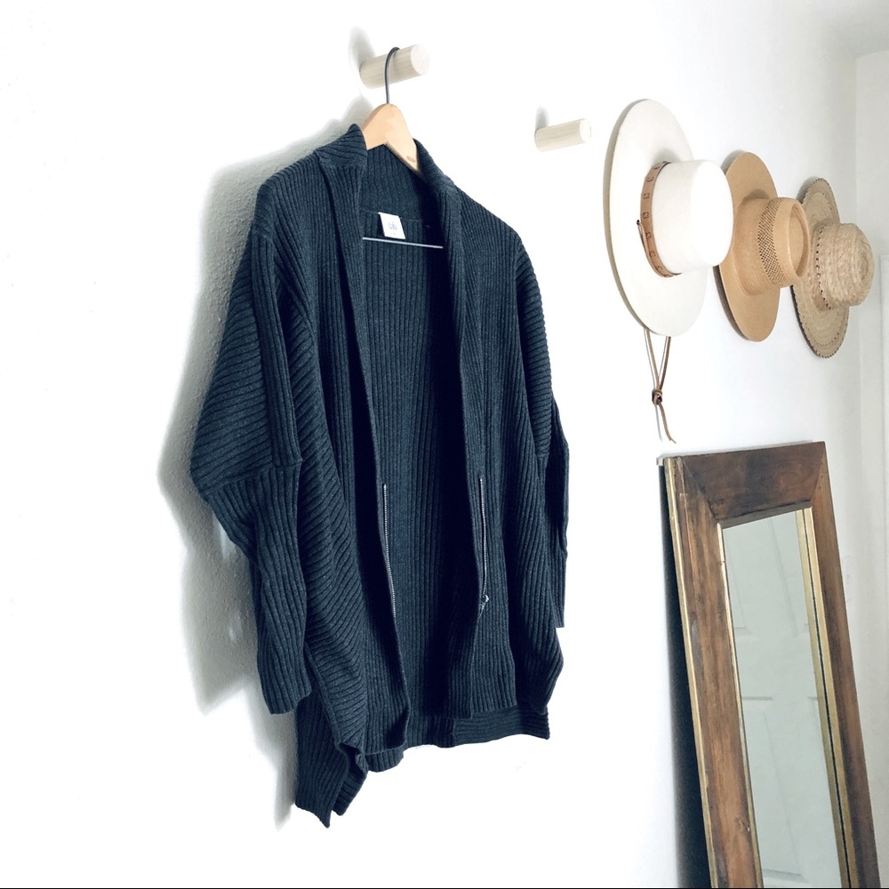 Cabi Oversized Cosmo Ribbed Sweater Cardigan